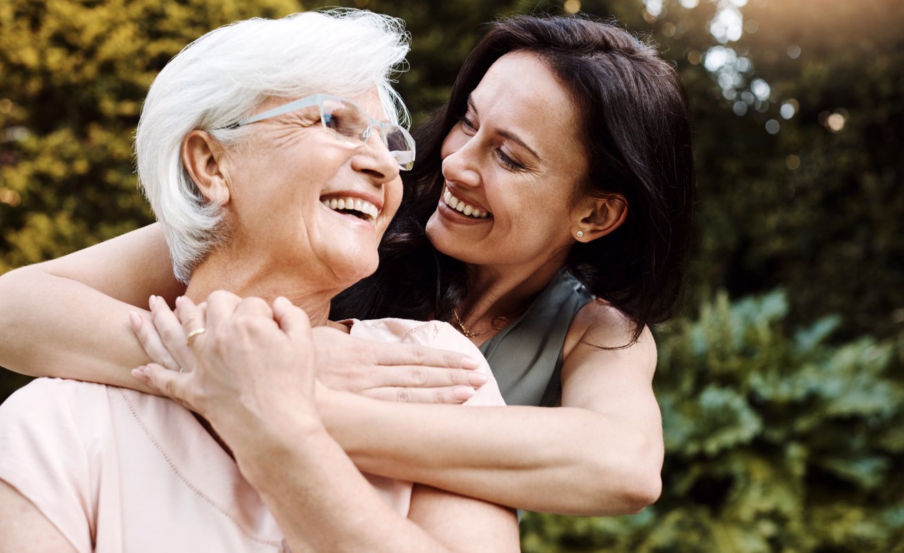 Famille heureuse – accompagnement senior Gaston